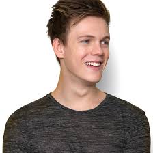CASPAR LEE